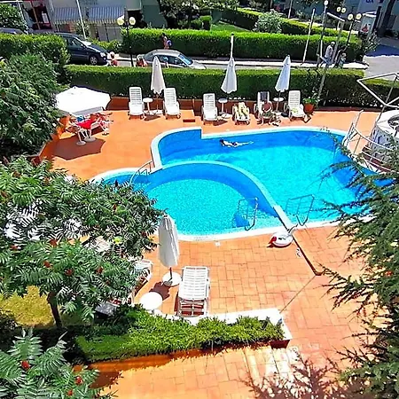 Aparthotel Sineva Del Sol 4*